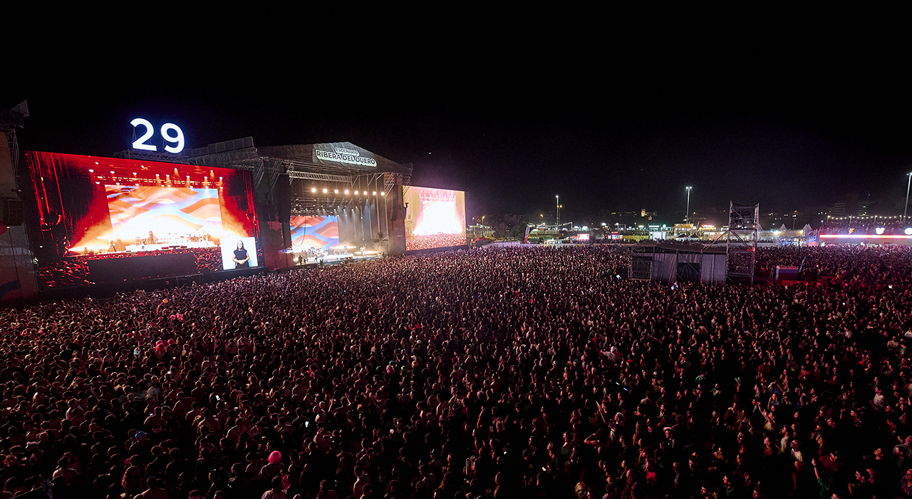 Aranda de Duero en ebullición Arde Bogotá y Love of Lesbian coronan la historia viva de Sonorama Ribera 2026